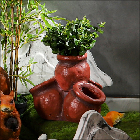 Terracotta pot