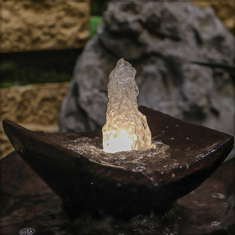 Garden water fountain design