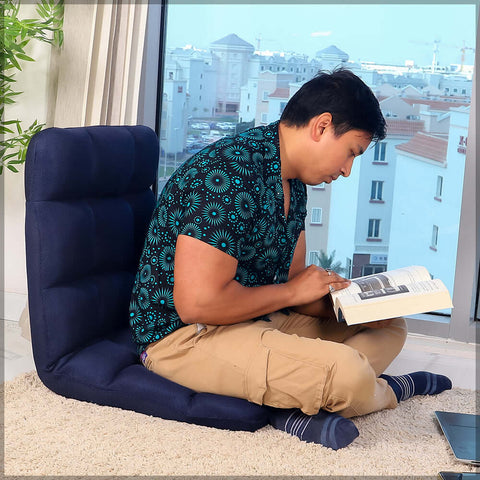 Comfortable lounge chair for floor