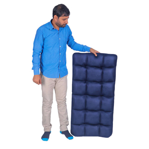 Floor chair for meditation