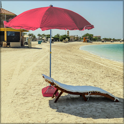 مظلة الشاطئ بقاعدة