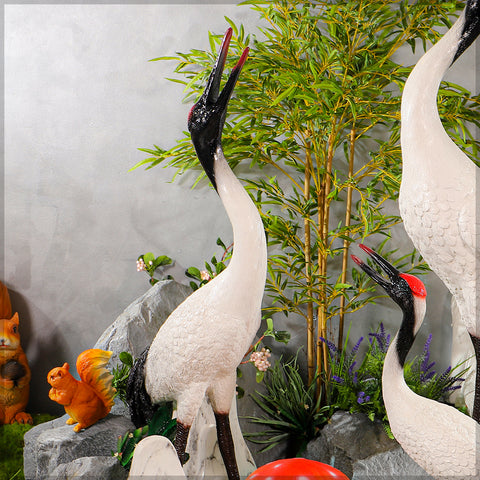 Flamingo garden décor