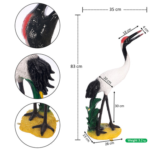 Garden flamingo statue