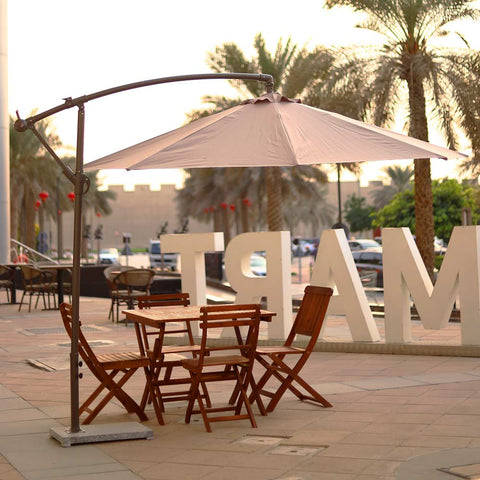 Large cantilever umbrella