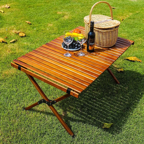 Folding wood portable table