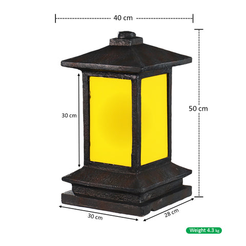 Outdoor garden light