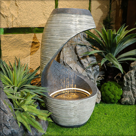 Spiral water feature