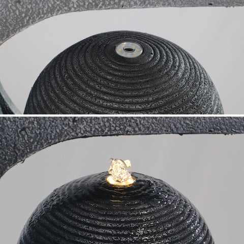 Geometric water fountain Dubai