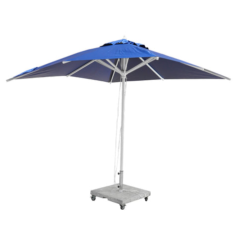 Outdoor umbrella