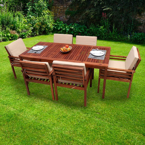 Upgrade your outdoor dining experience with our 7 Piece Solid Acacia Wood Slatted Outdoor Dining Set.